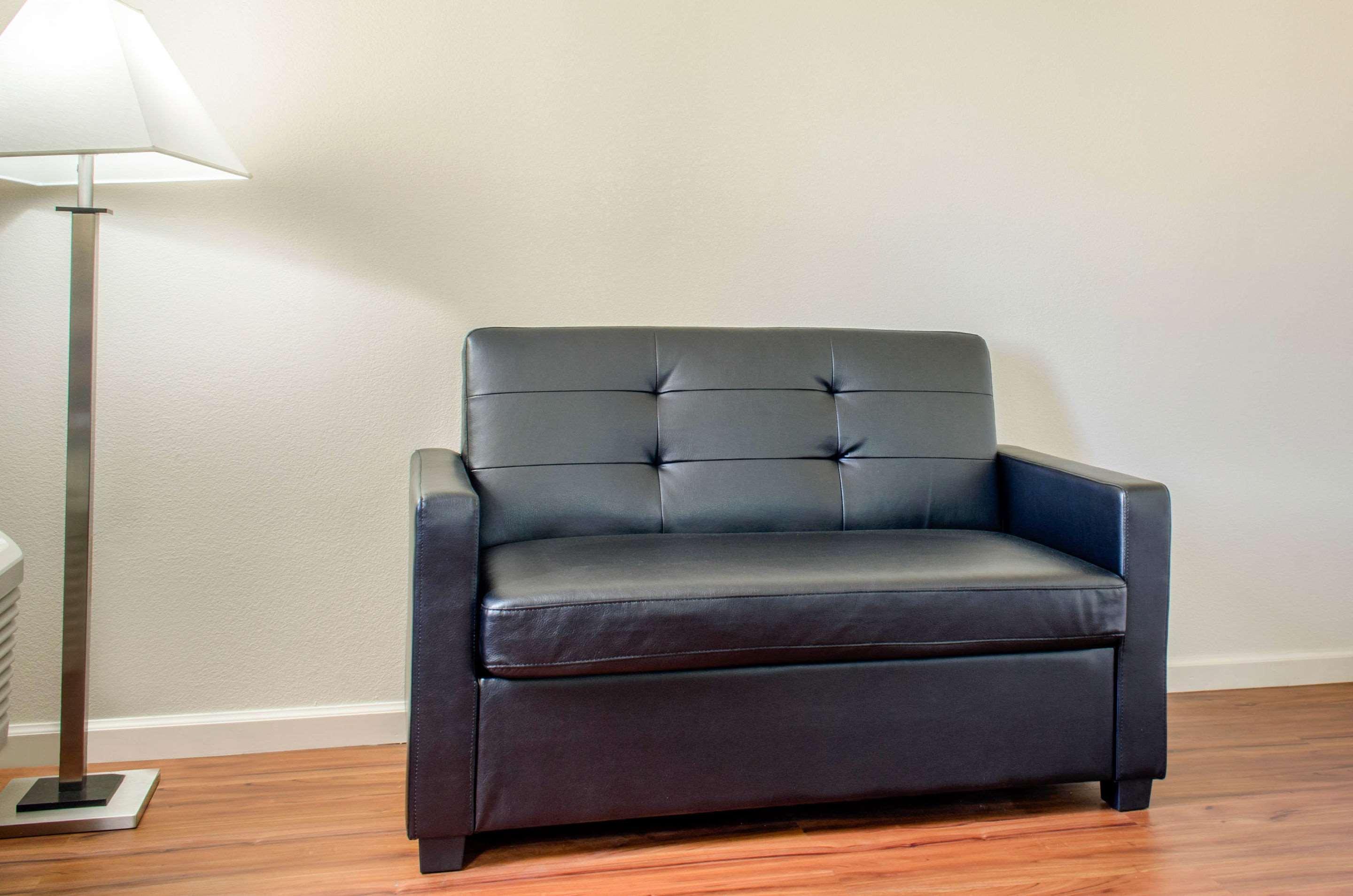 Quality Inn McComb Exteriör bild