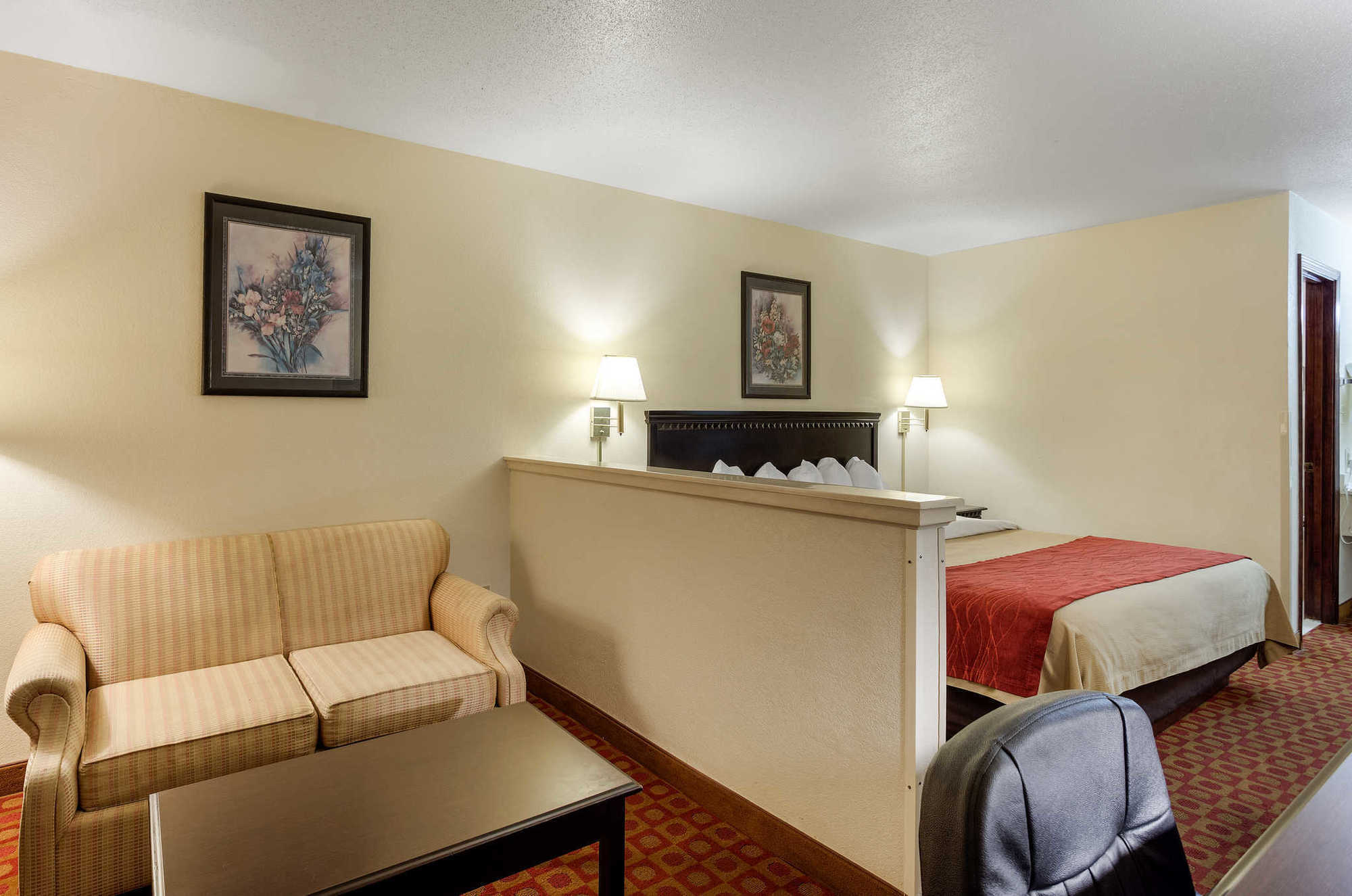 Quality Inn McComb Rum bild